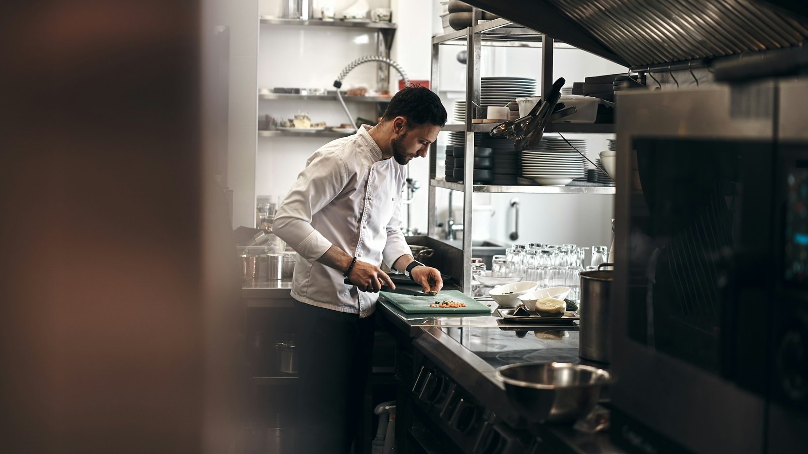 Hotel management chef training session